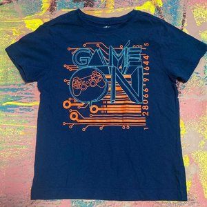 Crazy 8 size 5/6 gaming tee - like new condition
